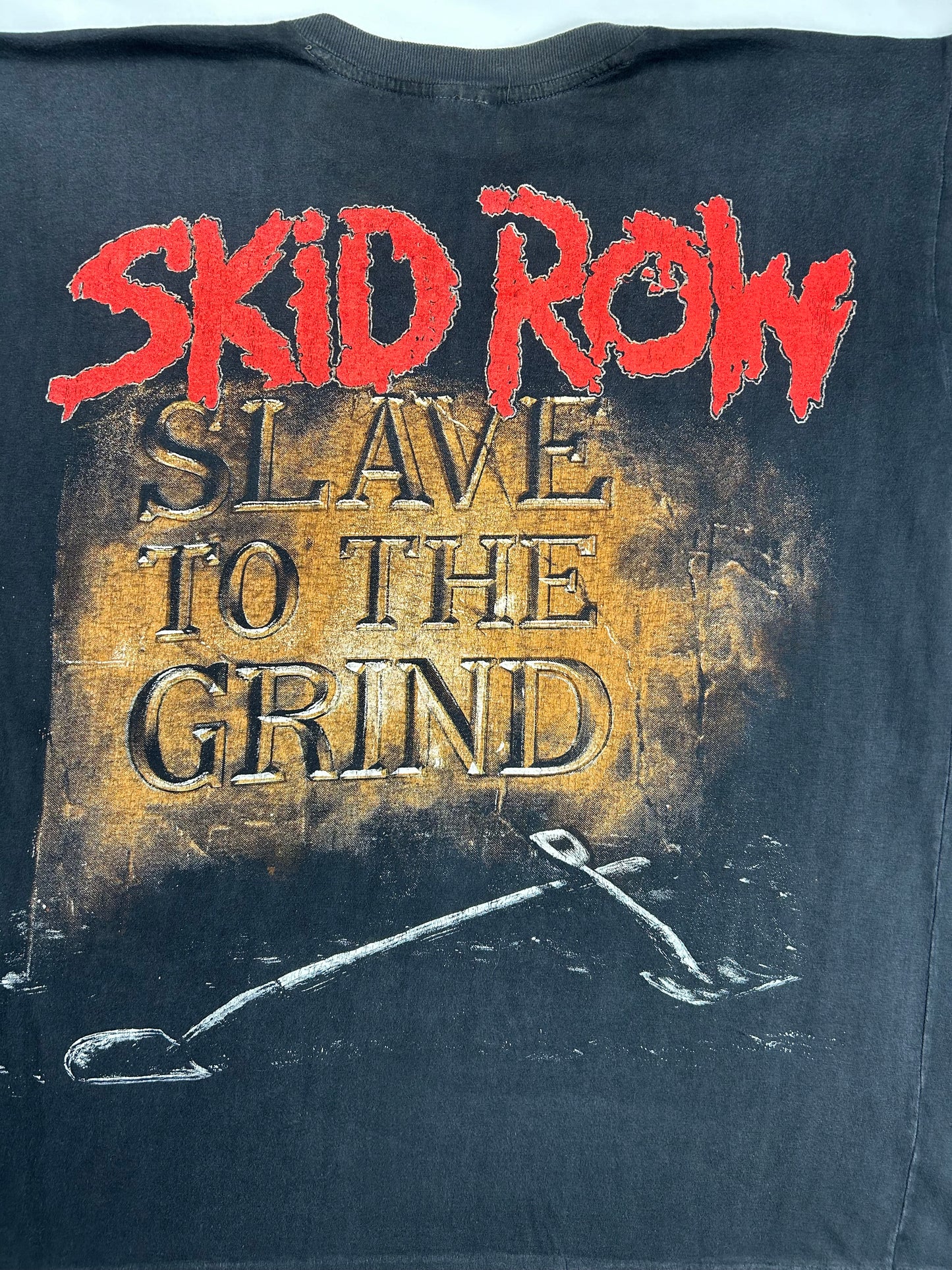 SKID ROW 90S SLAVE TO THE GRIND T-SHIRT