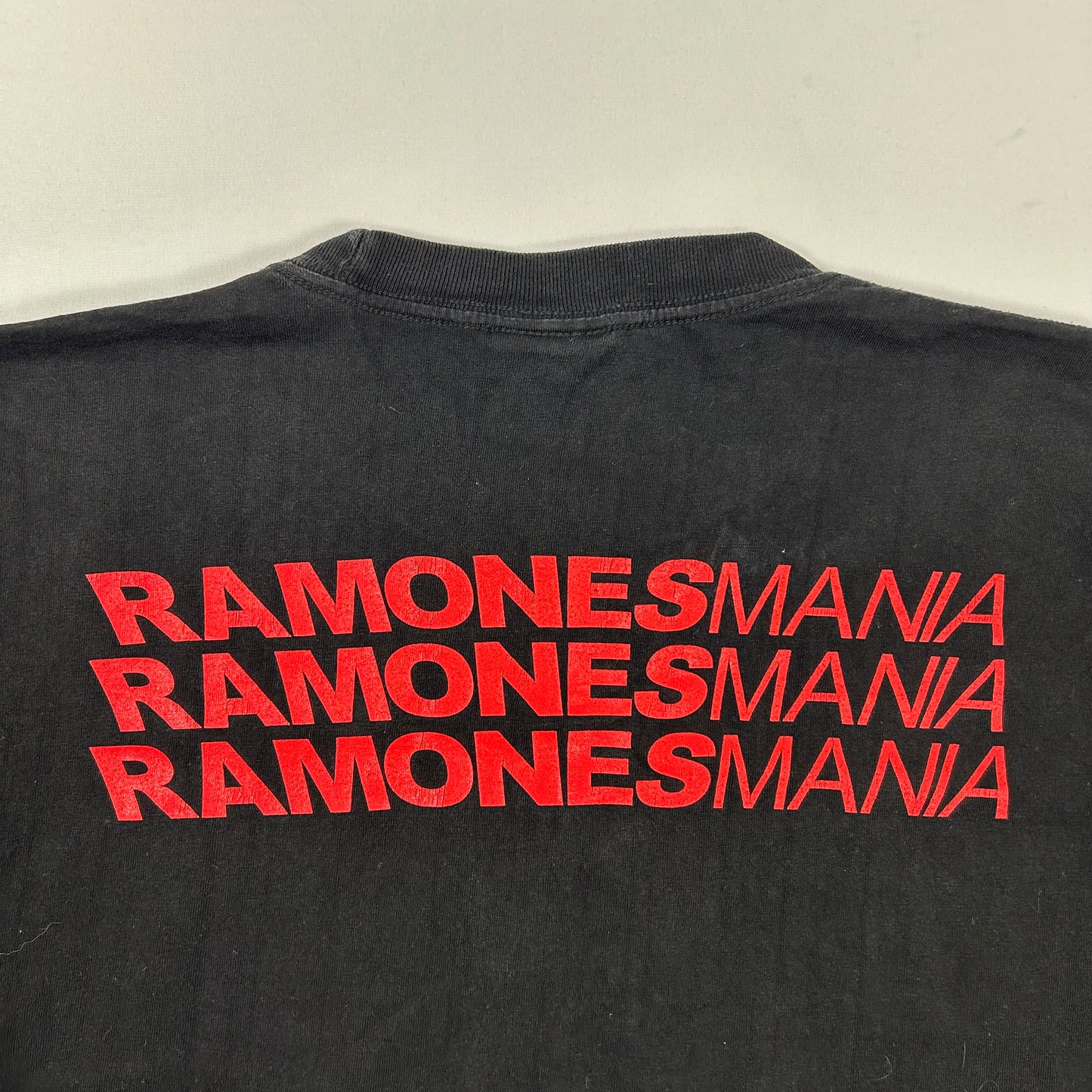Vintage 1999 Ramones Mania T-Shirt